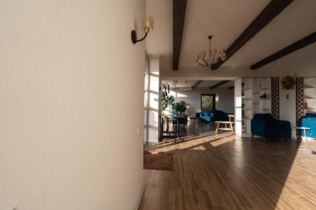 Muras Hotel Karakol Εξωτερικό φωτογραφία