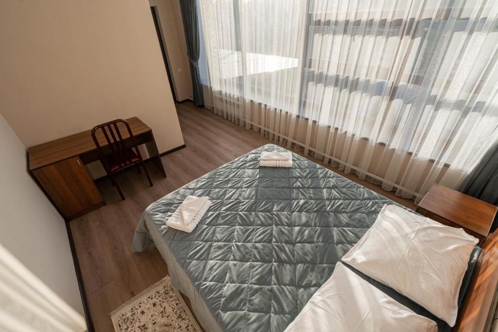 Muras Hotel Karakol Εξωτερικό φωτογραφία